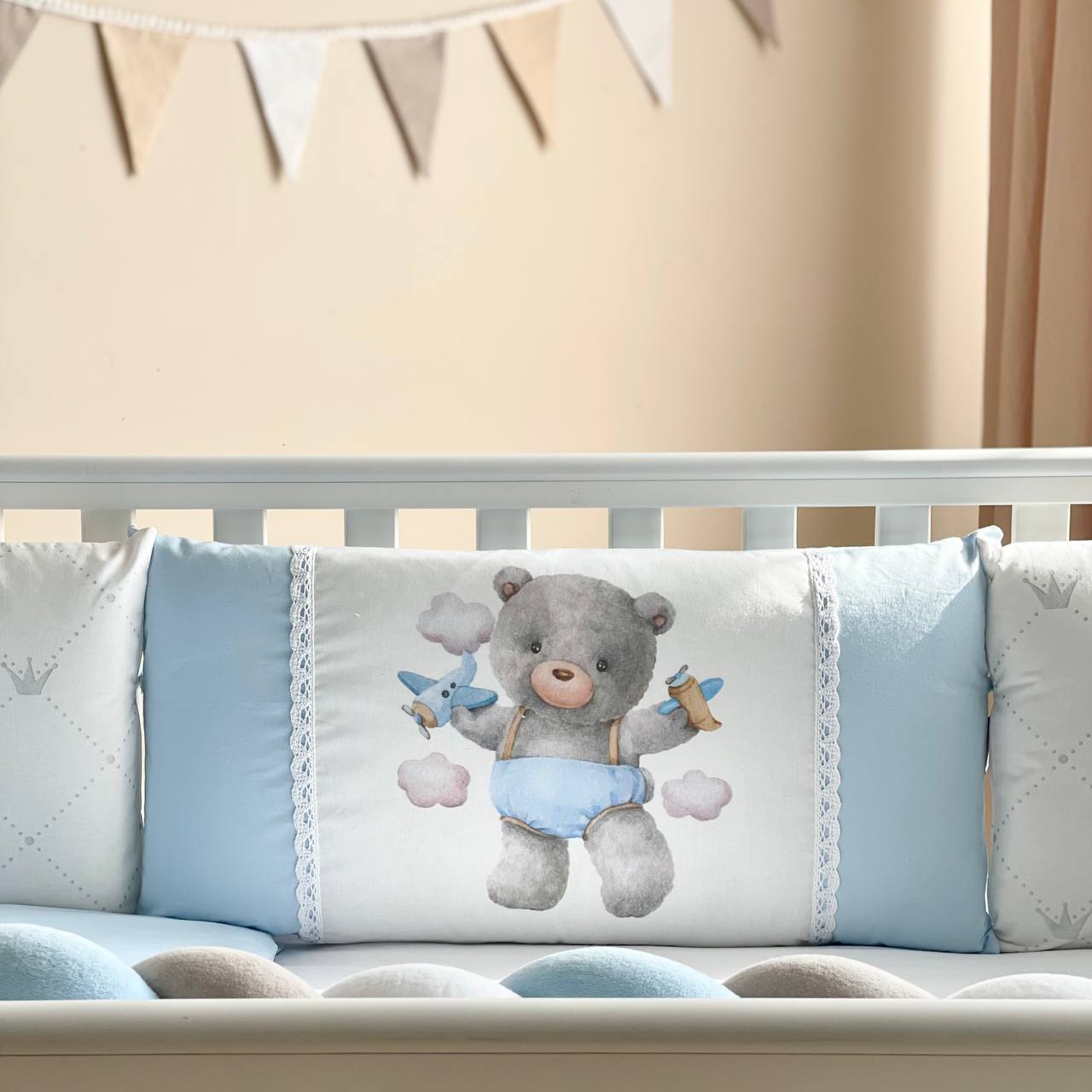 Detský set do postieľky Kids Toys – medvedík chlapček