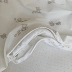 Detská posteľná súprava do postieľky Baby Dream New – Medvedík na prechádzke bledomodrá