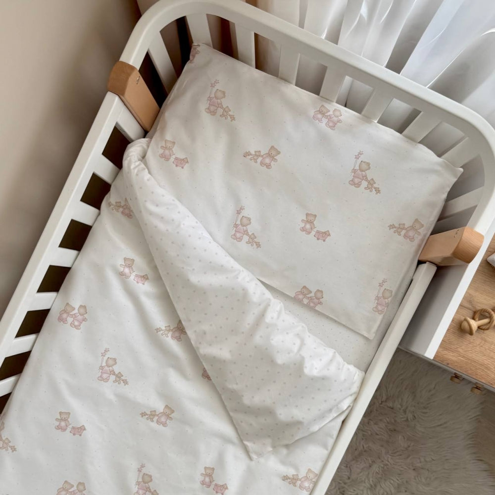 Detská posteľná súprava do postieľky Baby Dream New – Medvedík na prechádzke púdrová