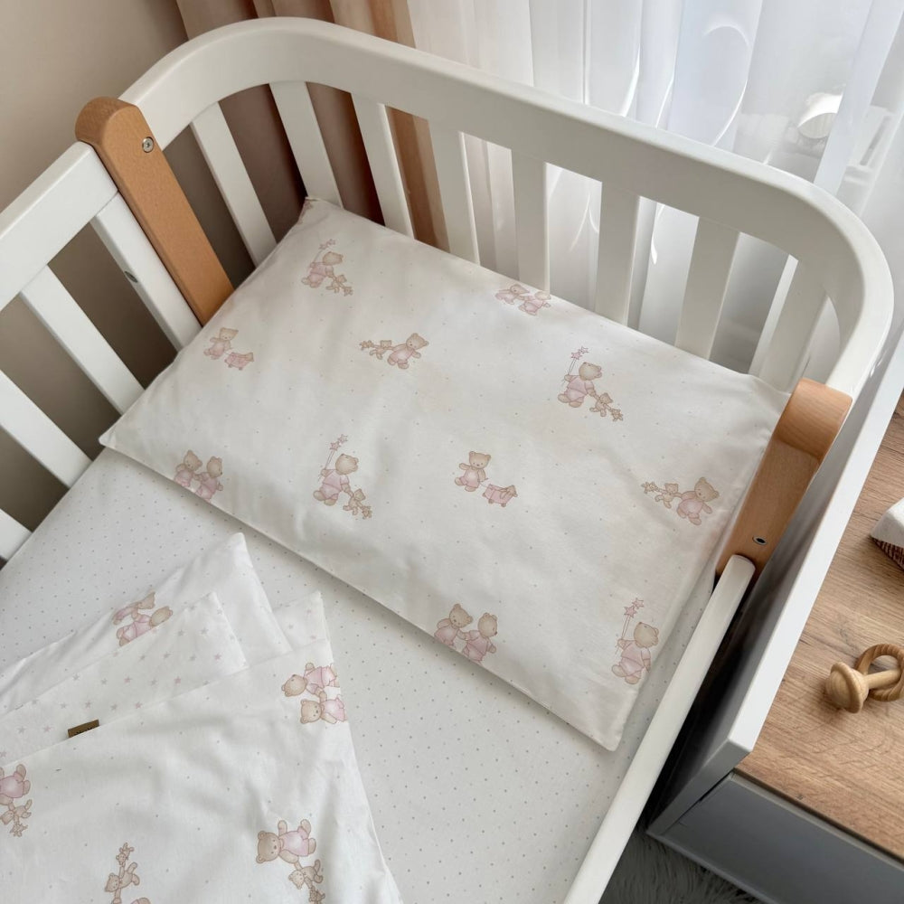 Detská posteľná súprava do postieľky Baby Dream New – Medvedík na prechádzke púdrová