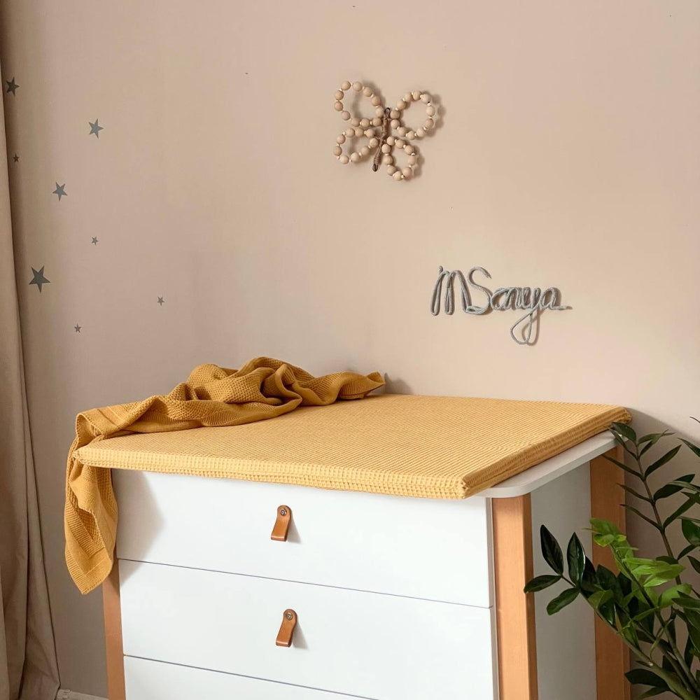 Vaflový prebaľovací matrac 50 × 70 cm horčicový