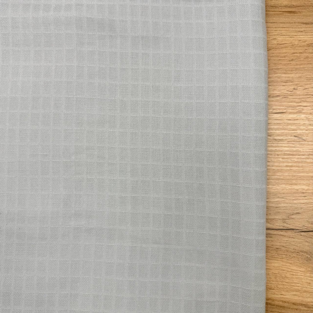 Nepremokavá mušelínová podložka 50 × 80 cm sivá