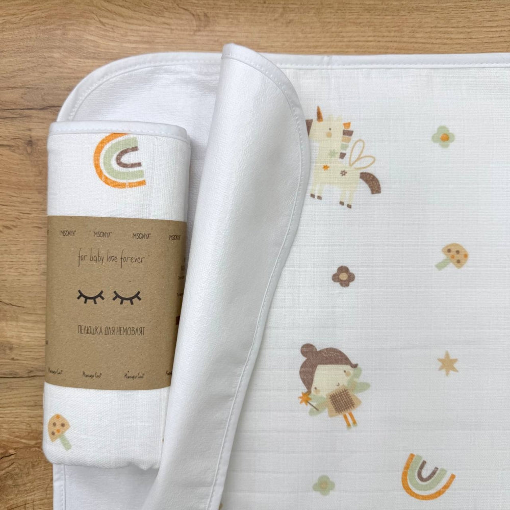 Nepremokavá mušelínová podložka 50 × 80 cm víla s jednorožcom