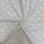 Nepremokavá podložka pre bábätko 50 × 80 cm a veľký hrášok na sivej