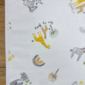 Nepremokavá podložka 45 × 75 cm Mama s bábätkami