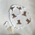 Mušelínový podbradník Zátka – Teddy na bielom biely