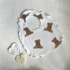 Mušelínový podbradník Zátka – Teddy na bielom biely