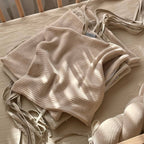 Ochranné mantinely do postieľky Velvet – moka