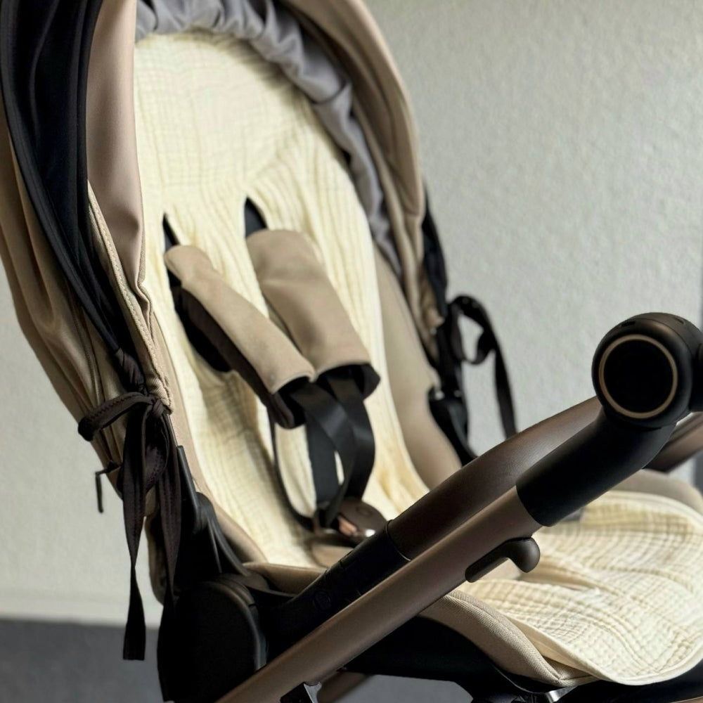 Mušelínová vložka do kočíka a autosedačky mliečna