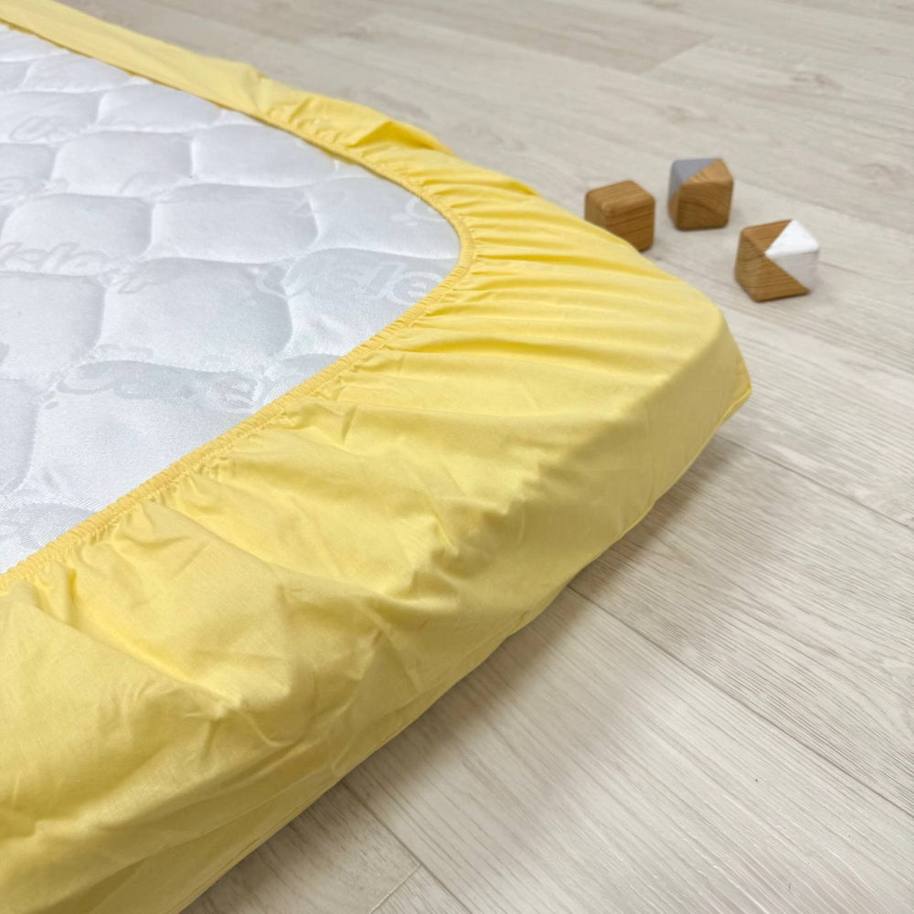Súprava 2 detských plachiet 90 × 200 cm žltá + červené hviezdičky na bielom