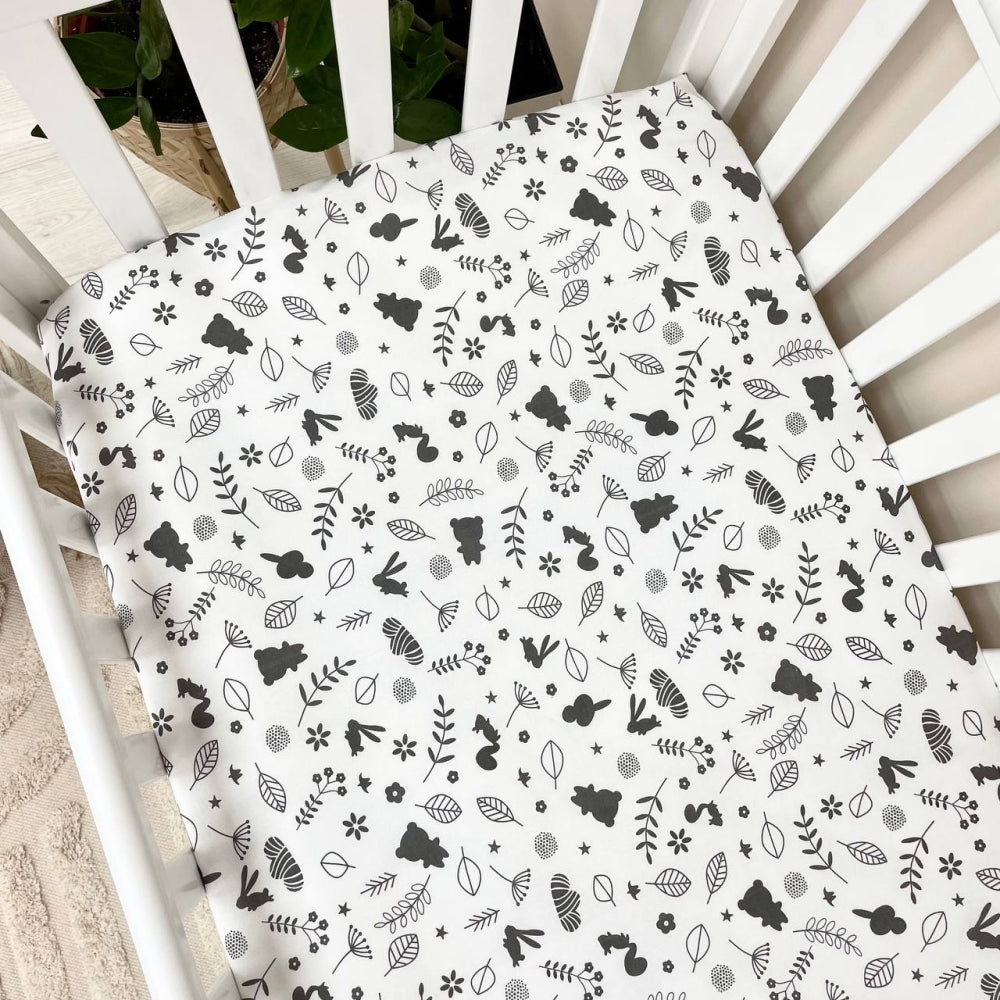 Detská plachta do postieľky 70 × 70 cm – sivé vetvičky