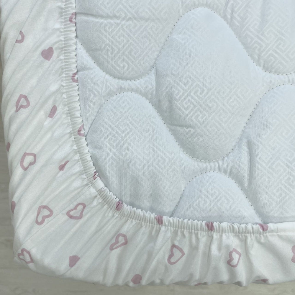 Detská plachta do postieľky 60 × 120 cm – púdrové srdiečka