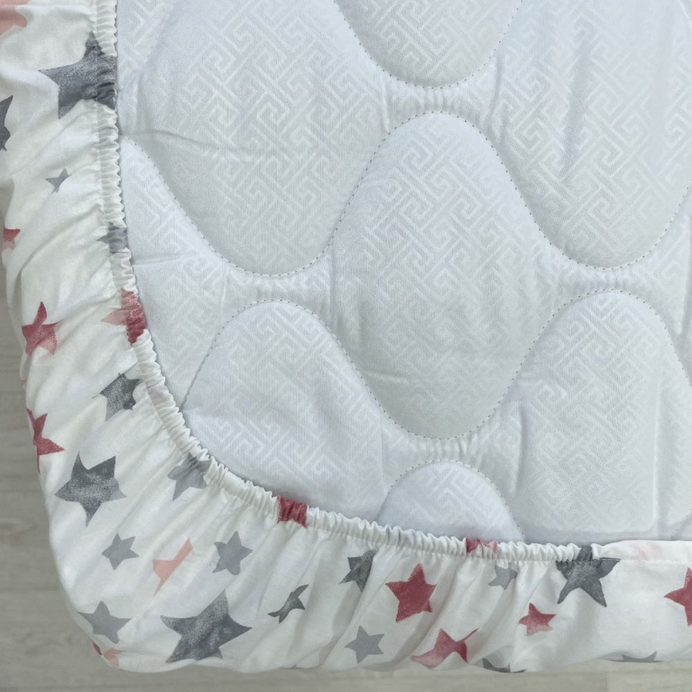 Detská plachta do postieľky 60 × 120 cm – akvarelové hviezdy púdrovo-sivé