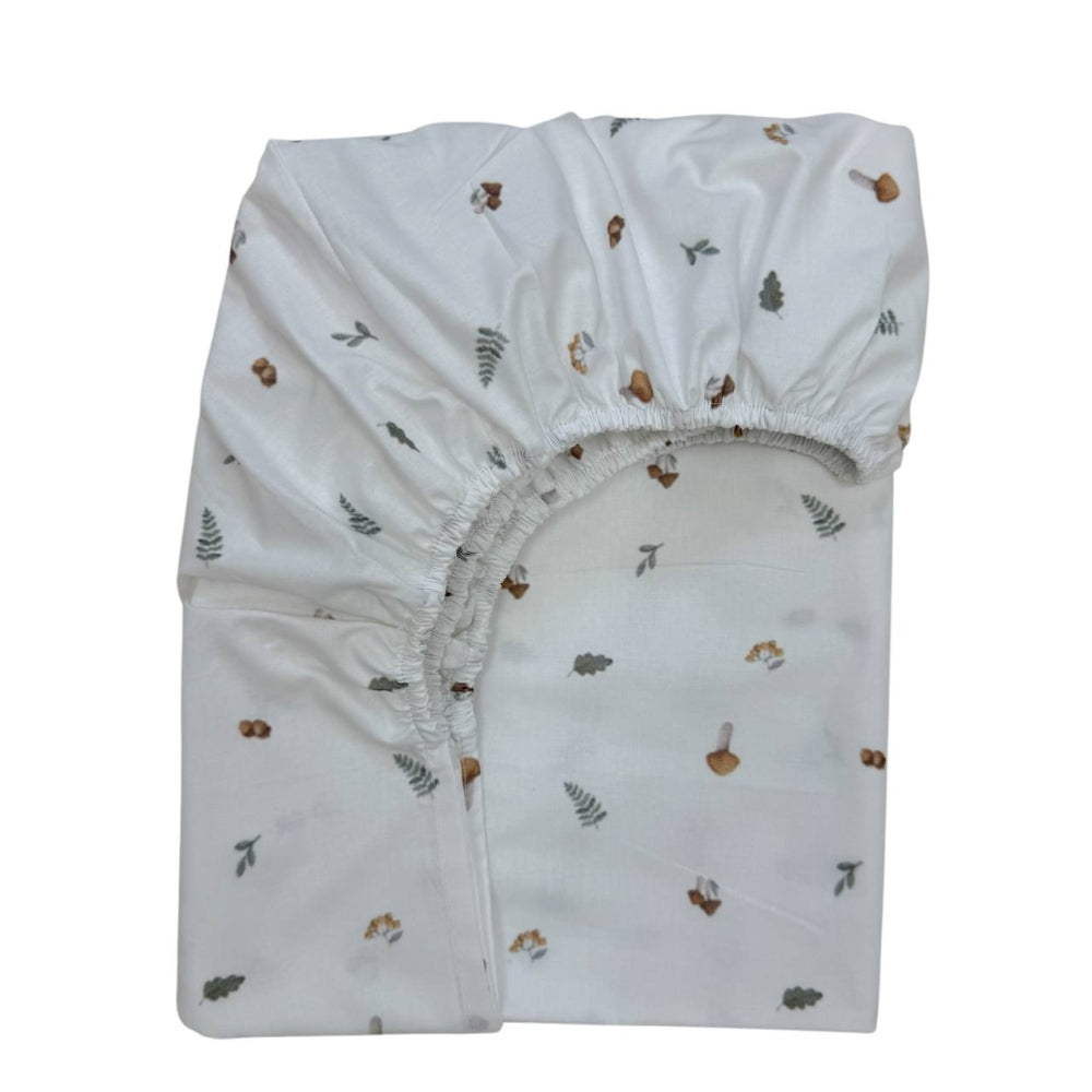 Detská plachta do postieľky 60 × 120 cm – huby