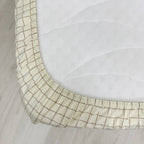 Detská plachta do postieľky 60 × 120 cm – klietka v zošite na mliečnom