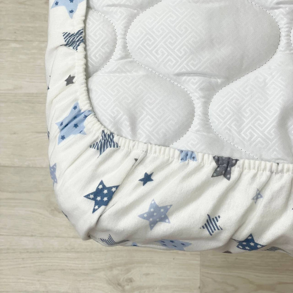 Flanelová napínacia plachta do postieľky 120 × 60 cm – Stars modrá