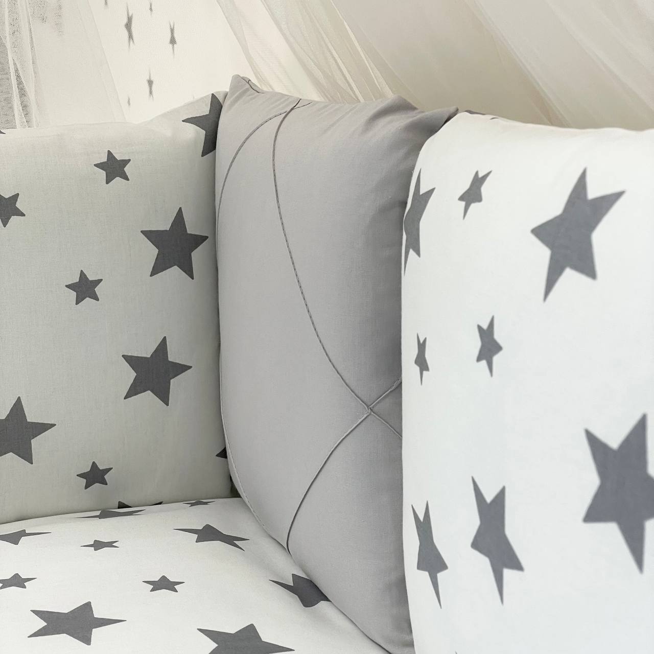 Komplet do postieľky pre bábätko Happy Night – hviezda sivá