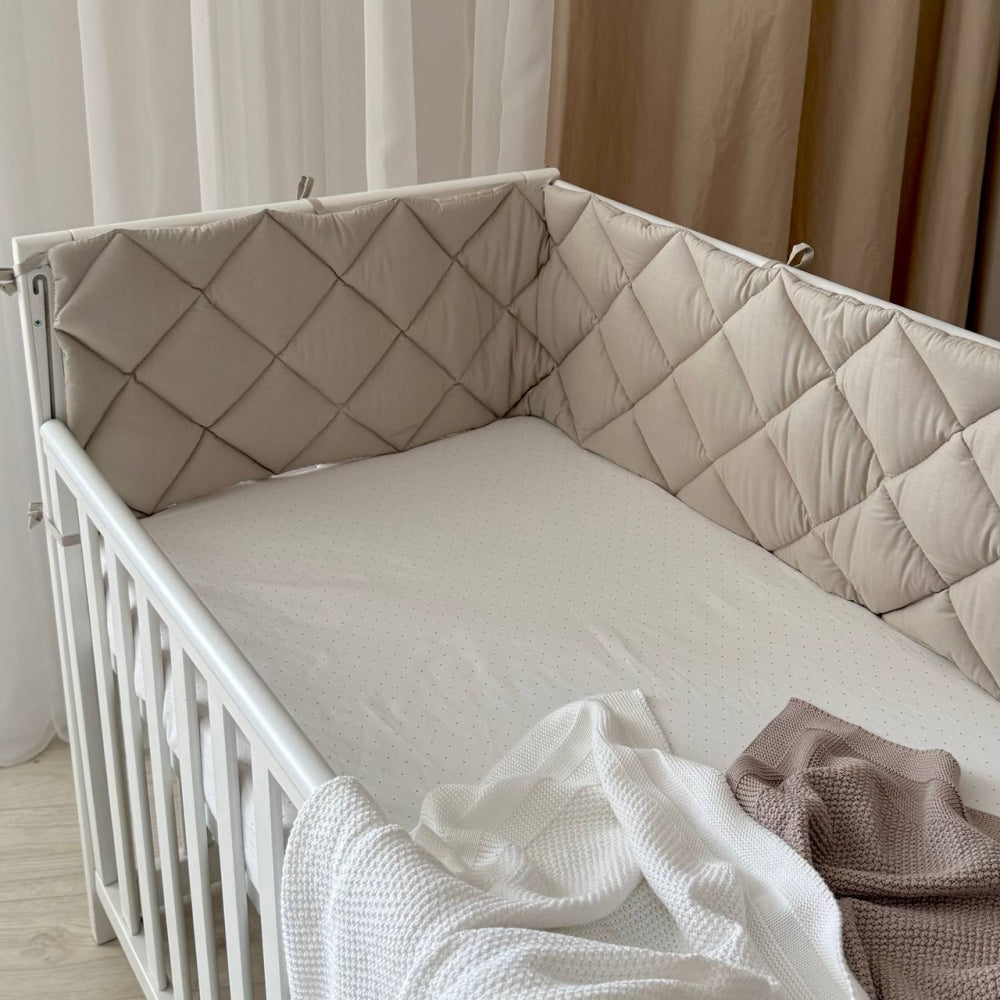 Prešívaný mantinel Baby Dream na 3 strany postieľky kapučíno