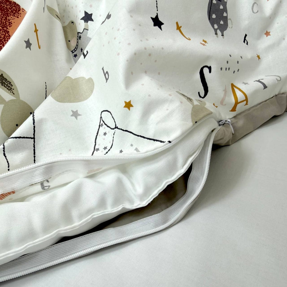 Výbava do postieľky Baby Mix – Zajačiky na rebríku béžový