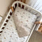Detská posteľná súprava do postieľky Baby Dream – Autíčka bledomodrá