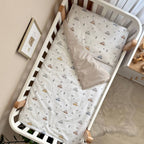 Detská posteľná súprava do postieľky Baby Dream – Autíčka bledomodrá