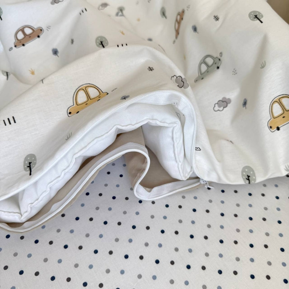 Detská posteľná súprava do postieľky Baby Dream – Autíčka bledomodrá
