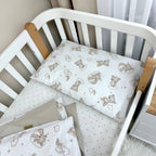 Bavlnená posteľná súprava do postieľky Baby Mix – Medvedík na dúhe