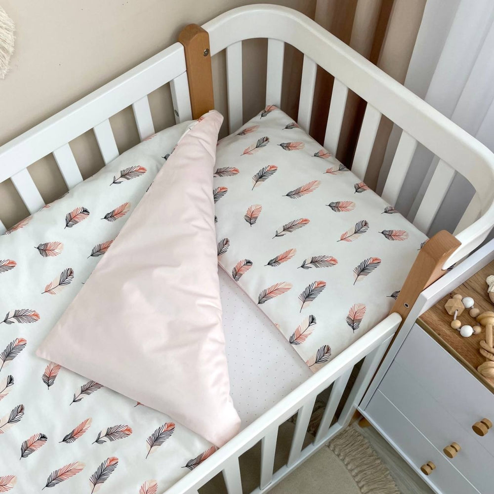Bavlnená posteľná súprava do postieľky Baby Mix – Pierko púdrové