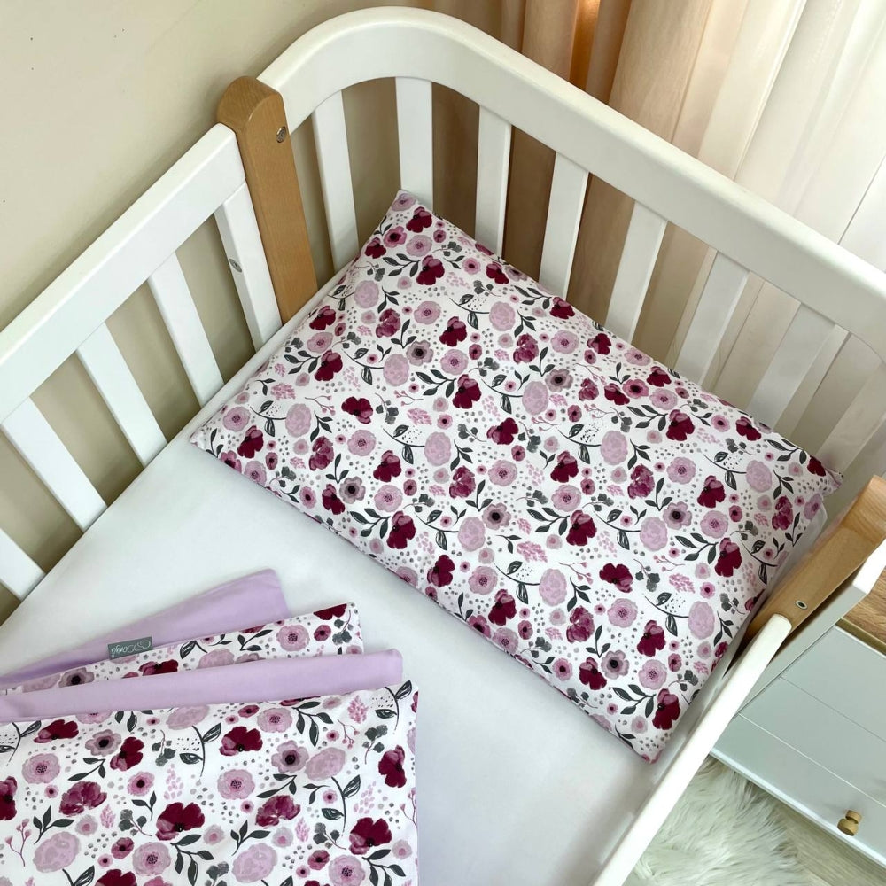 Bavlnená posteľná súprava do postieľky Baby Mix – Fialové kvety