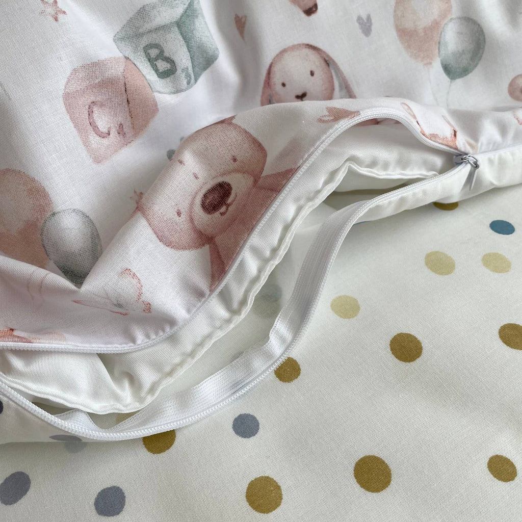 Bavlnená posteľná súprava do postieľky Baby Mix – Mäkké hračky