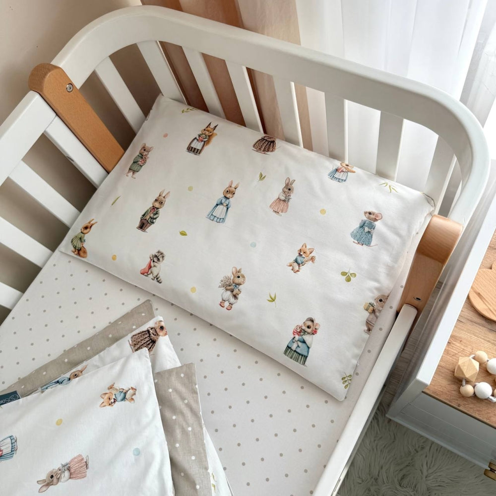 Bavlnená posteľná súprava do postieľky Baby Mix – Dvoranské chlpáčiky