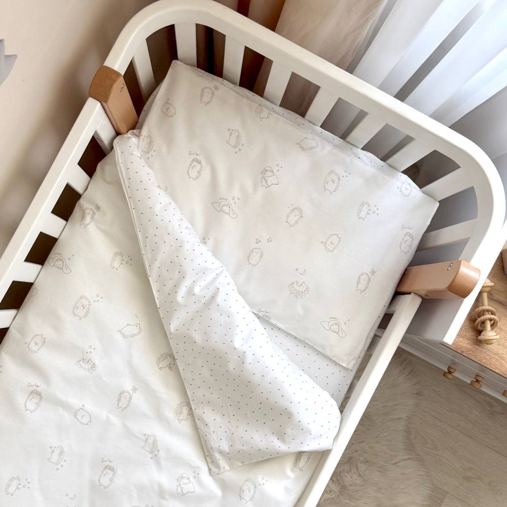 Bavlnená posteľná súprava do postieľky Baby Mix – New Ježkovia béžová