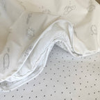 Bavlnená posteľná súprava do postieľky Baby Mix – New Ježkovia sivá