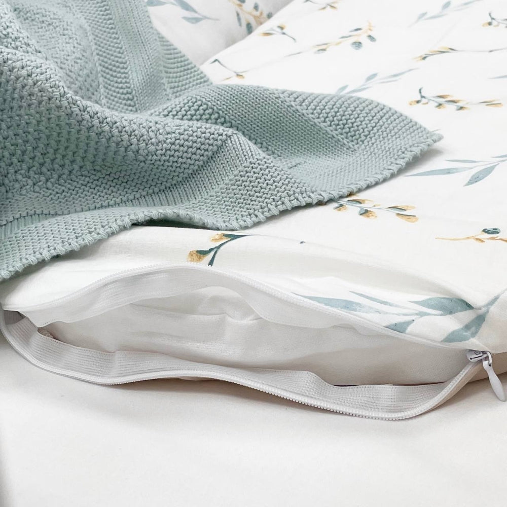 Hniezdo pre bábätko Baby Design – vetvičky mačiek mätové