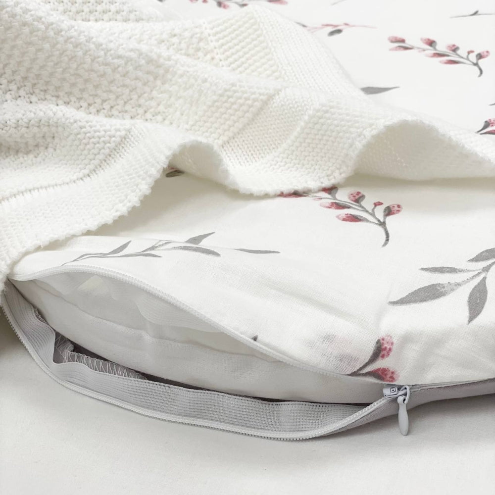 Hniezdo pre bábätko Baby Design – vetvičky mačiek púdrové