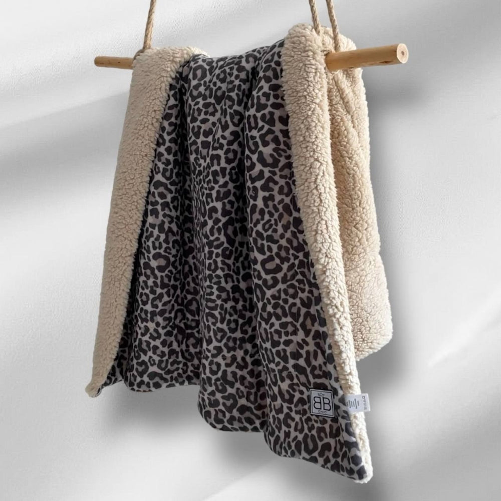 Zateplená mušelínová deka pre bábätko Leopard 80 × 100 cm