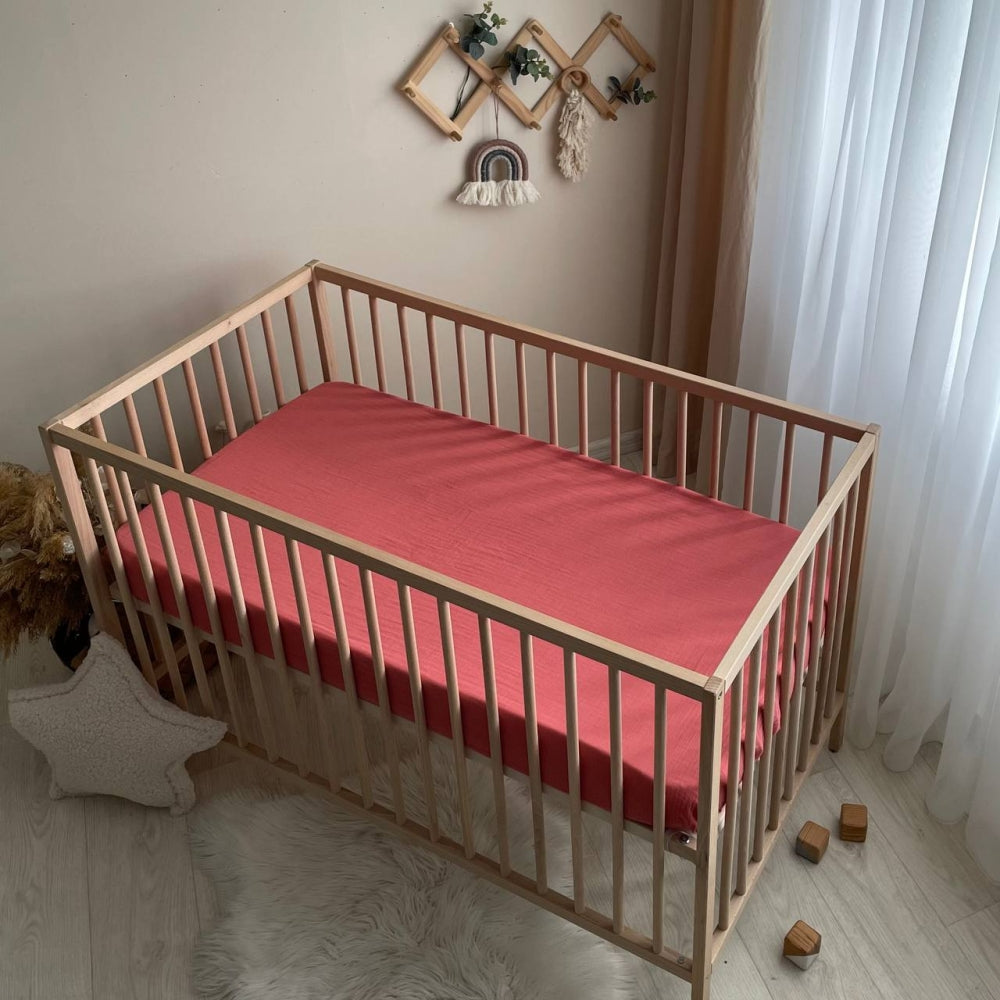 Mušelínová plachta do postieľky 120 × 60 cm – terakotová