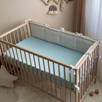 Mušelínová plachta do postieľky 120 × 60 cm – svetlomodrá