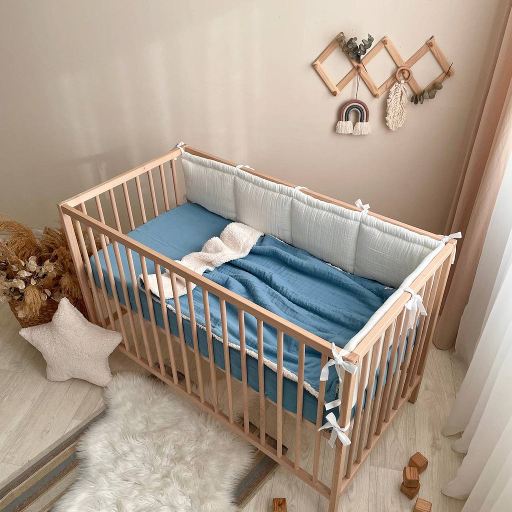Mušelínová plachta do postieľky 120 × 60 cm – akvamarínová