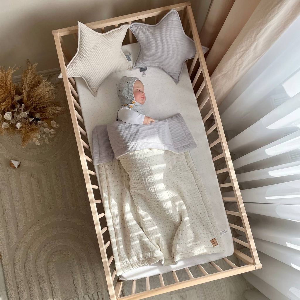 Mušelínovo-vaflová deka pre bábätko Sivé bodky