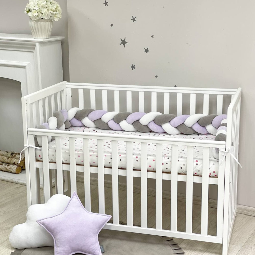 Pletený mantinel do postieľky 220 cm – biela/sivá/lila