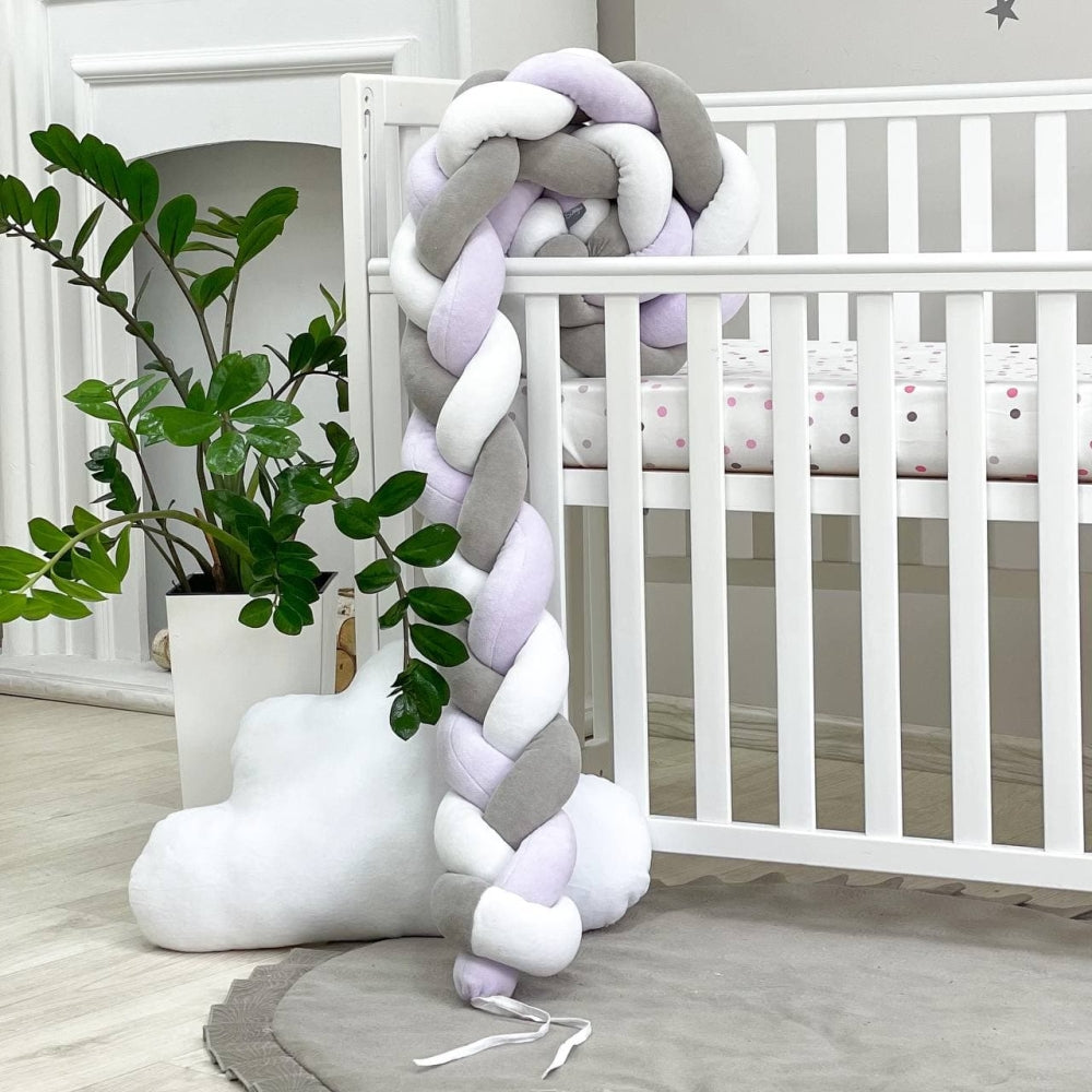 Pletený mantinel do postieľky 220 cm – biela/sivá/lila