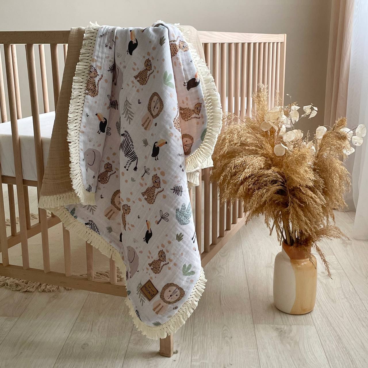 Mušelínová deka so strapcami pre bábätko Tukan béžová so strapcami