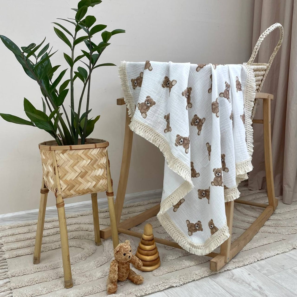 Dvojvrstvová mušelínová deka pre bábätko Teddy na bielom, 80 × 100 cm