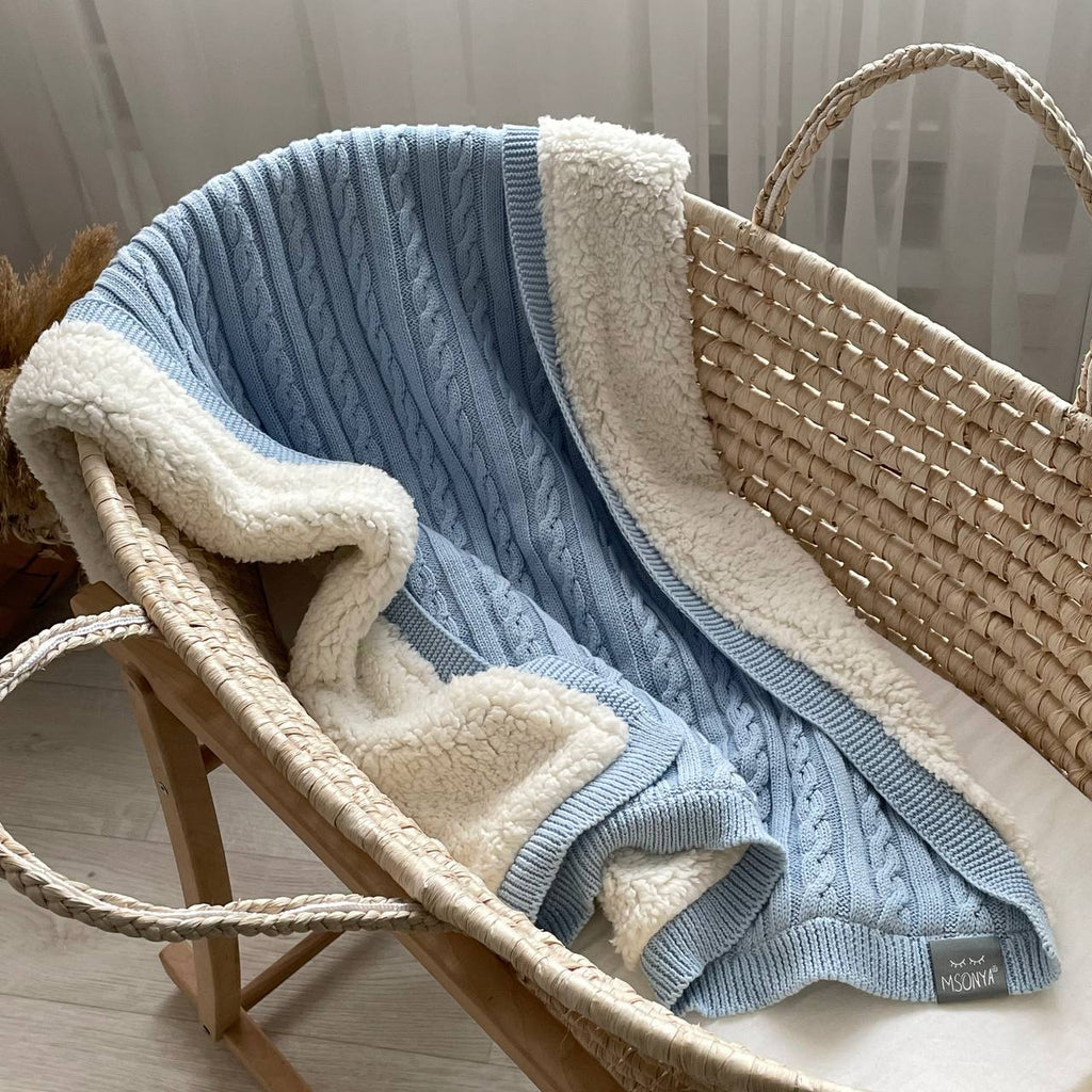 Pletená bavlnená deka pre bábätko Teddy Kosa – modrá