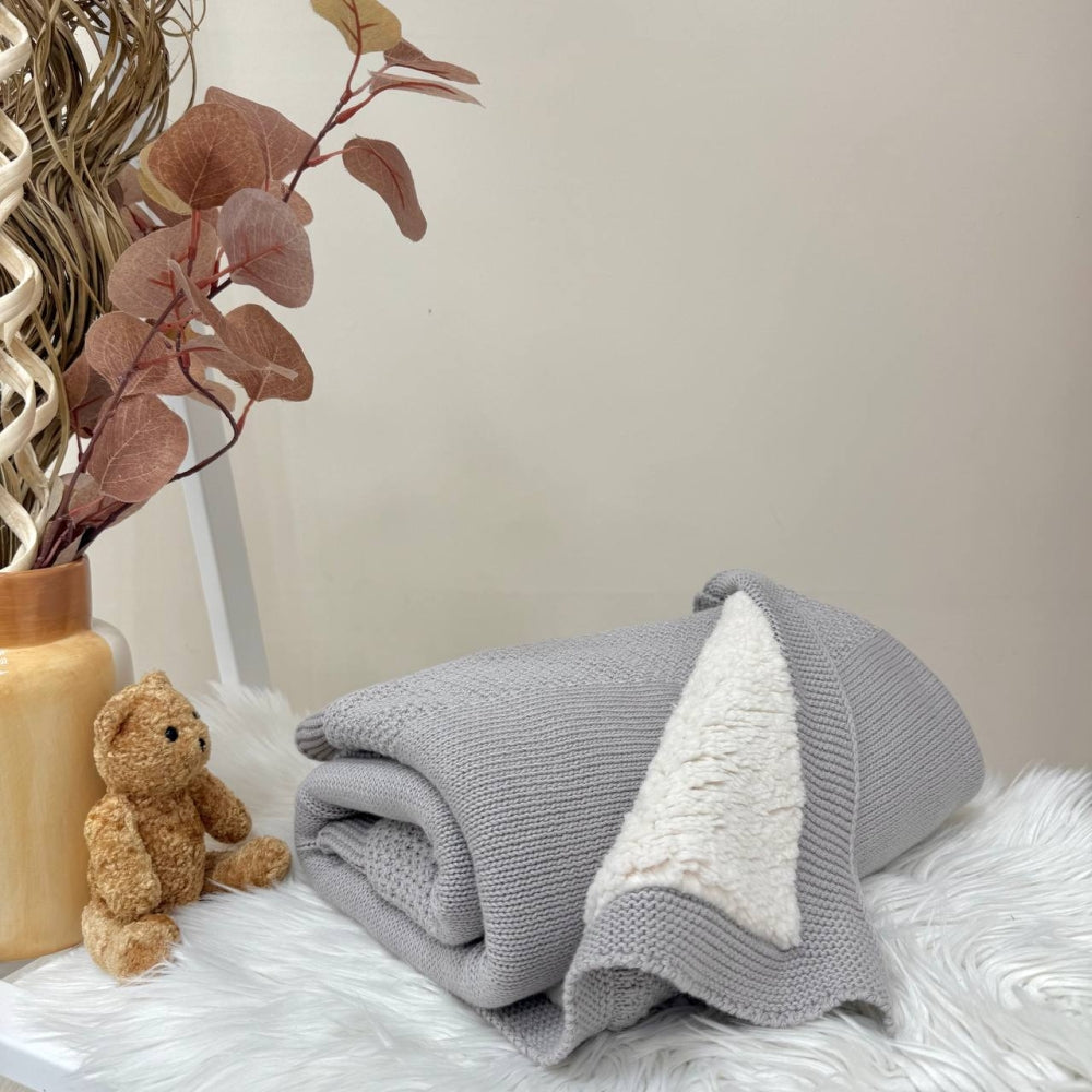 Pletená bavlnená deka pre bábätko Teddy Rohožka – sivá
