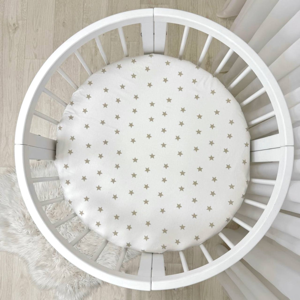 Detská plachta do postieľky 70 × 70 cm – veľká béžová hviezda na bielej